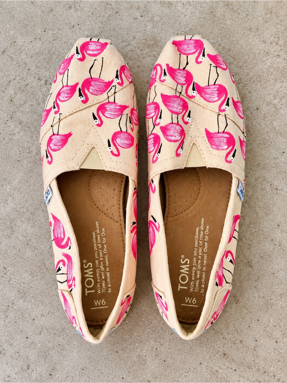 NEW TOMS Women's Cream Canvas Pink Flamingo Alpargata Slip-On
